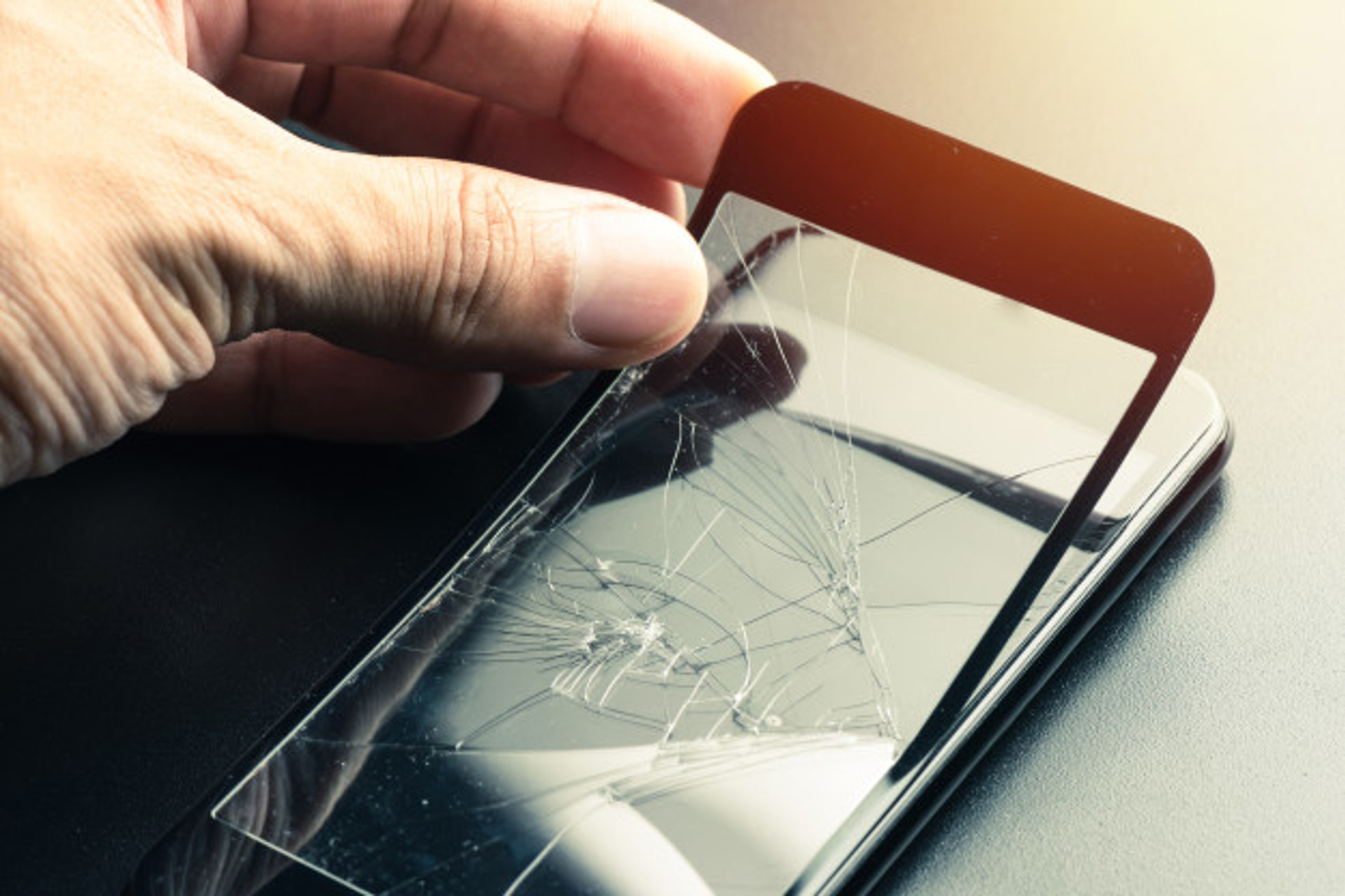Kako odabrati zaštitno staklo za smartphone?